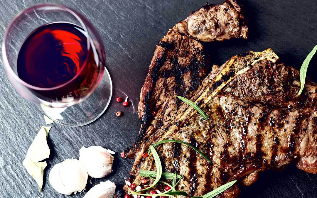 Risultato immagini per bistecca fiorentina vino