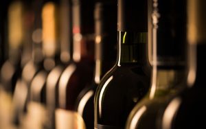 Perché le dimensioni della bottiglia di vino sono da 75 cl?