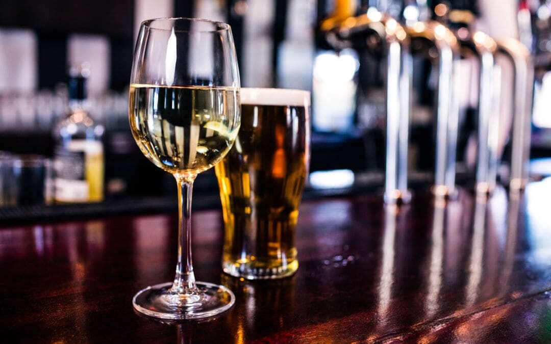 è più calorico il vino o la birra?