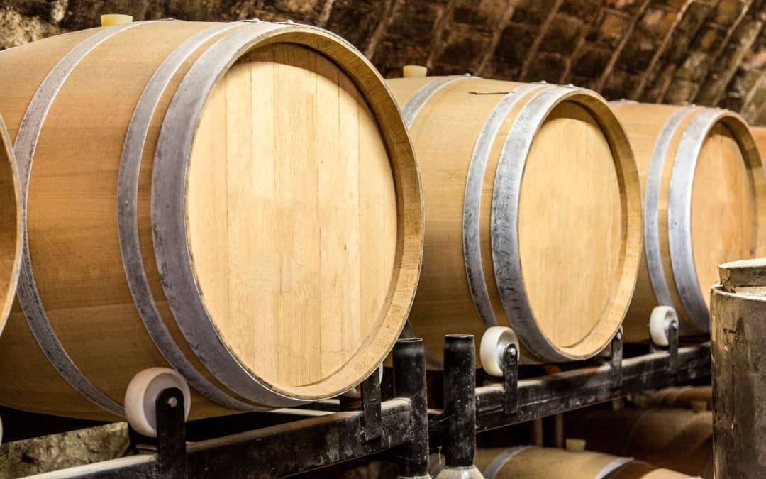 Cos'è l'affinamento sur lies, lieviti vino, botte