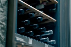 Come scegliere un frigo per il vino