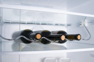 Perché il vino rosso non si mette in frigo?